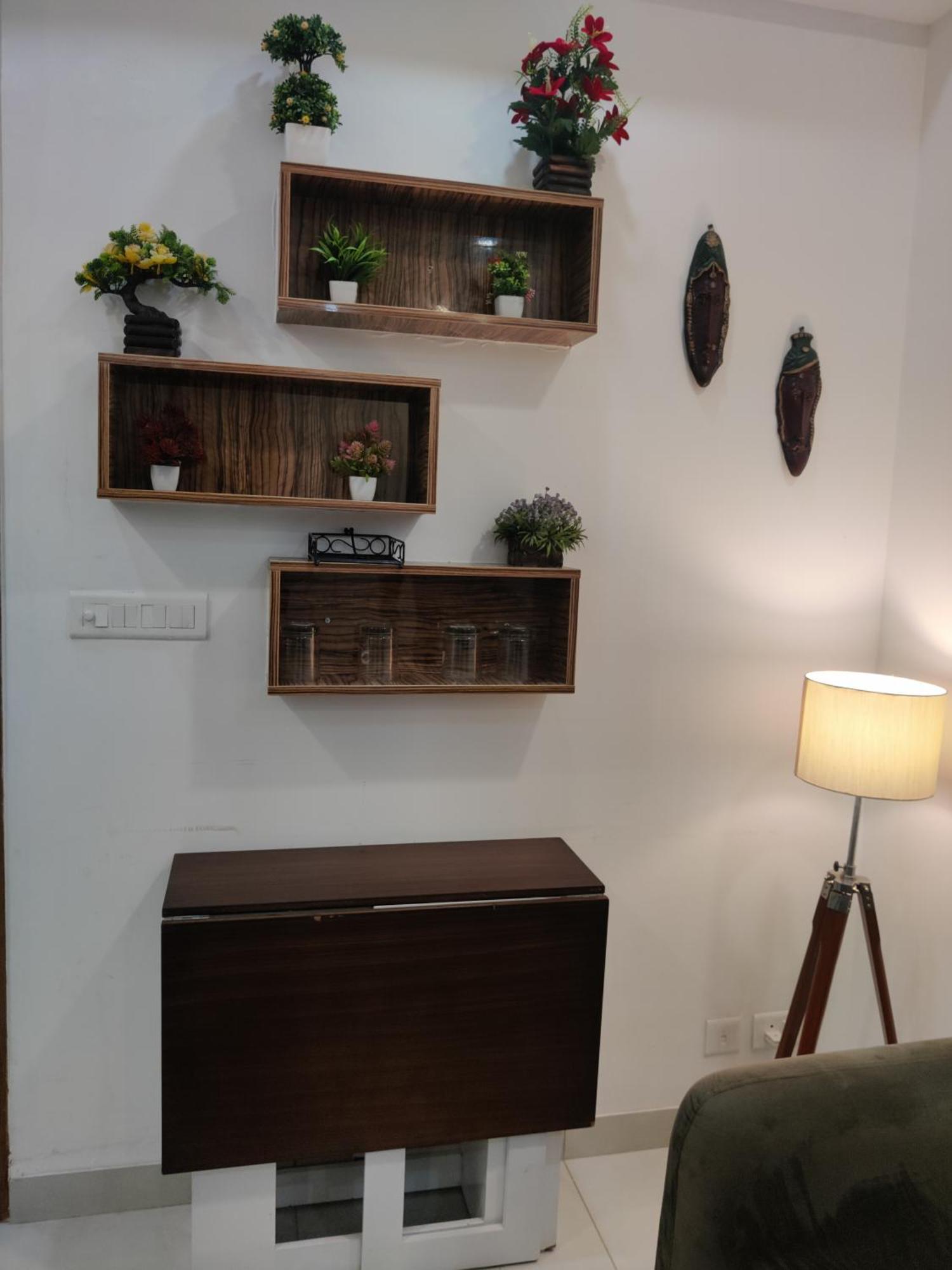 The Forest Stays-Luxury Studio Apartment In Noida Exterior photo
